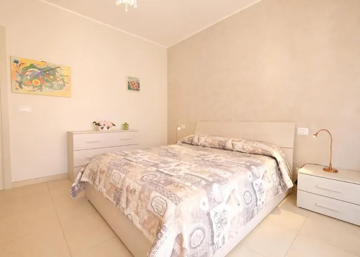 Claudia Int. L - דירה